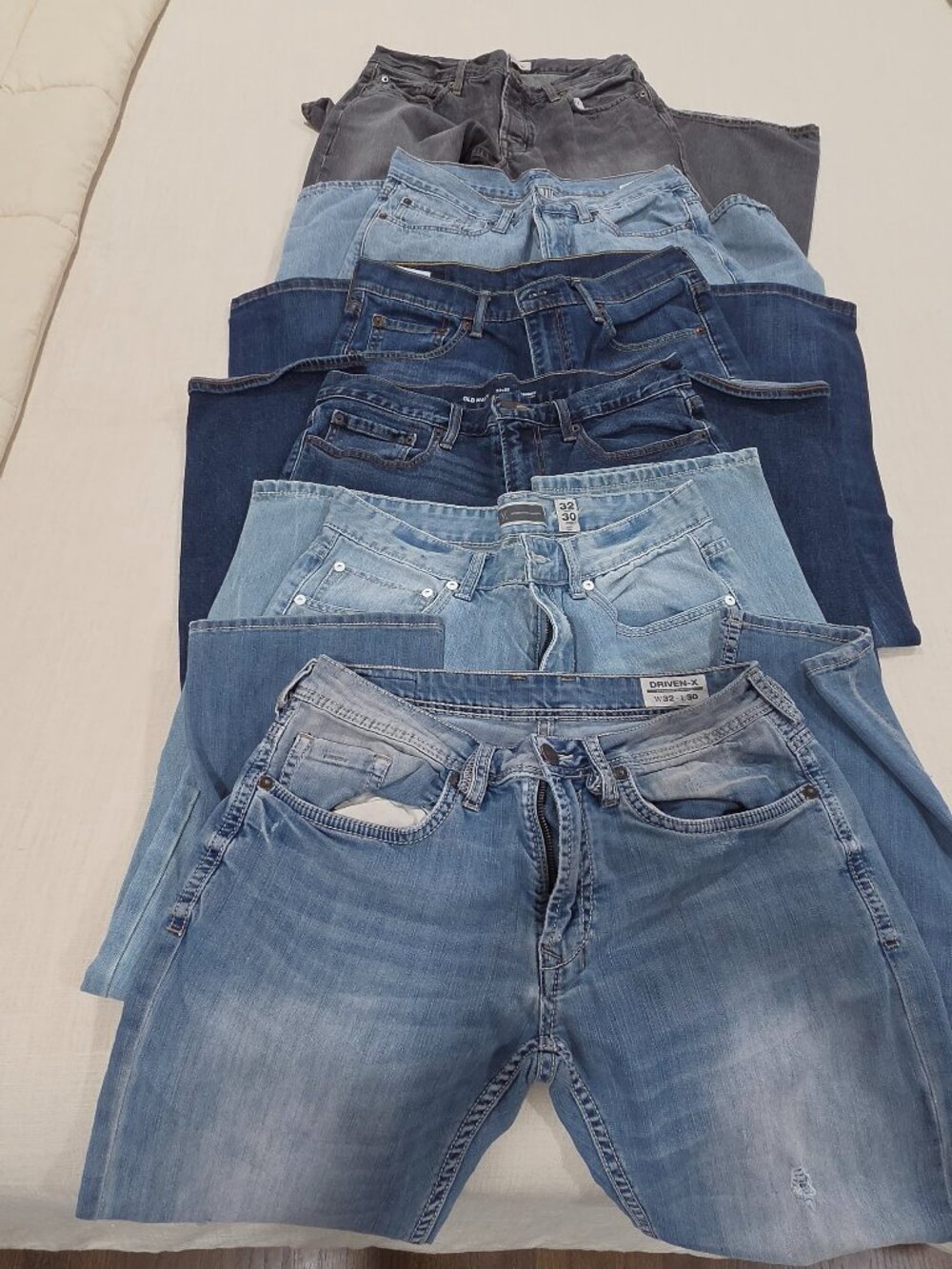 Men's jeans Size 32 - 6 pairs